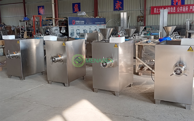 Industrial meat mincer Industrial meat mincer