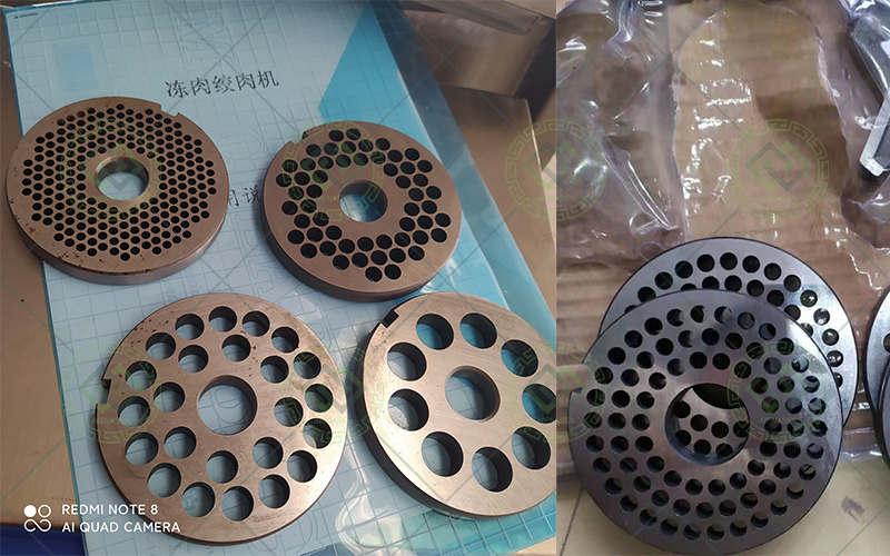 Industrial meat mincer Industrial meat mincer