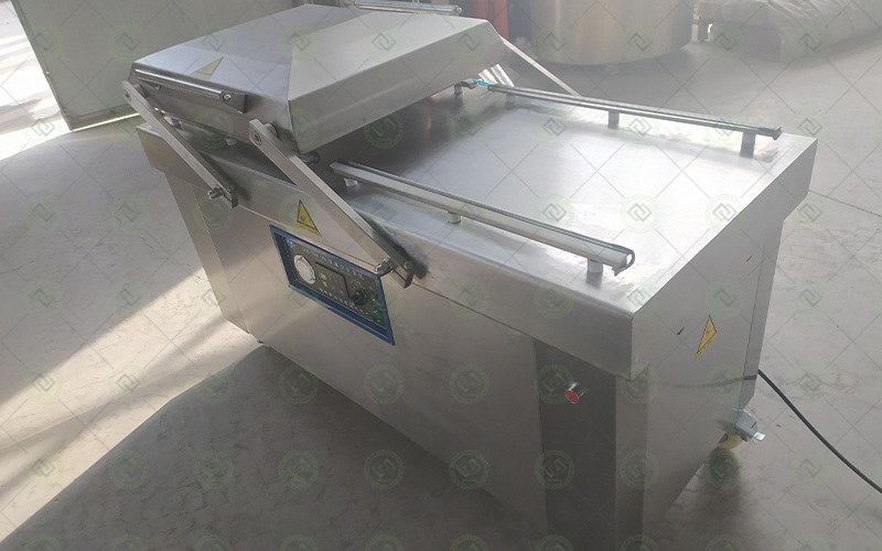 vacuum packing machine
